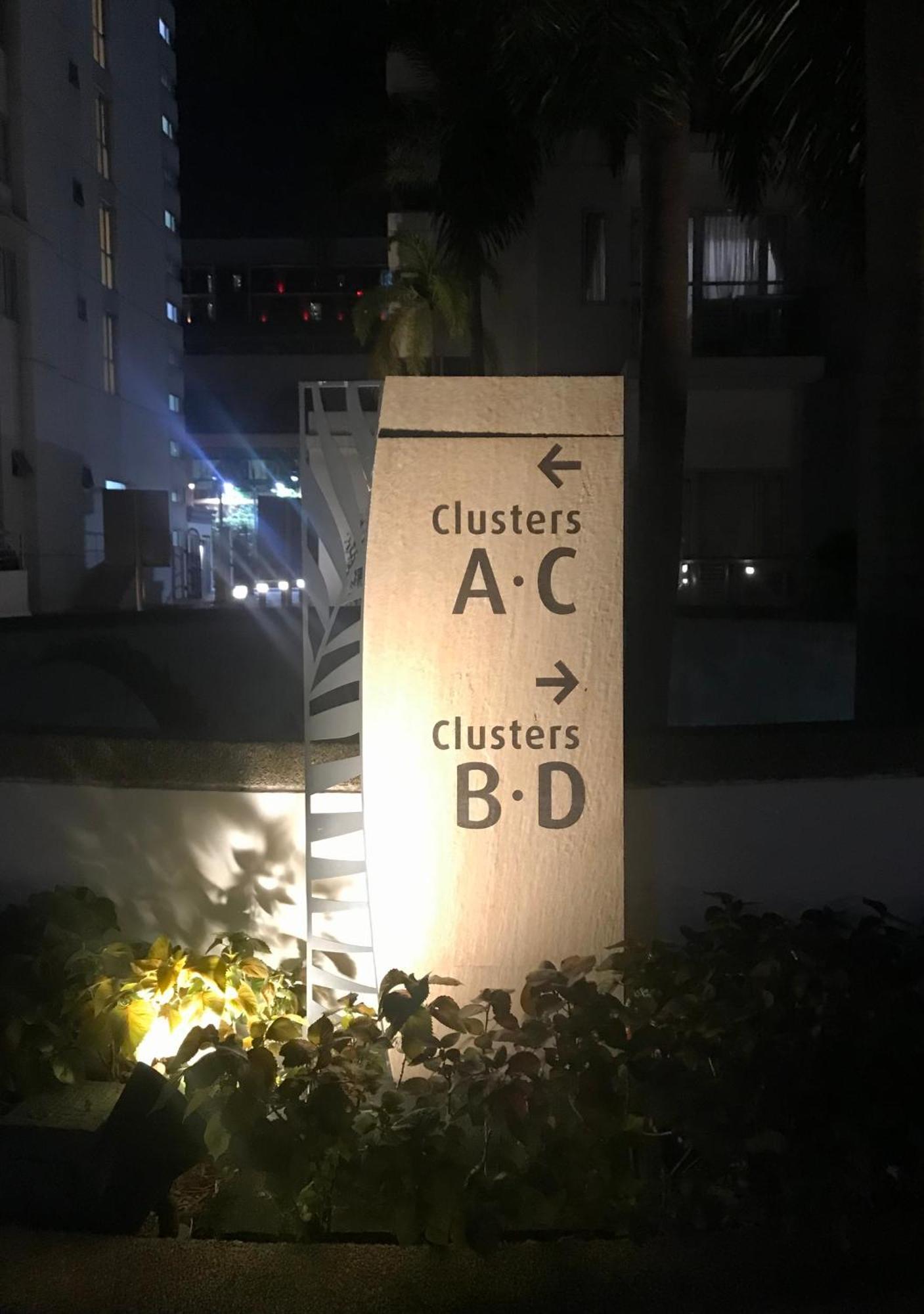 Condo 1 Palm Tree Across Naia T3 Pasay Exterior photo