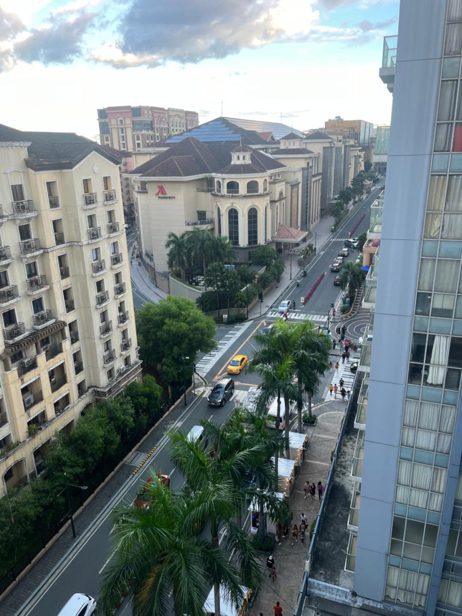 Condo 1 Palm Tree Across Naia T3 Pasay Exterior photo