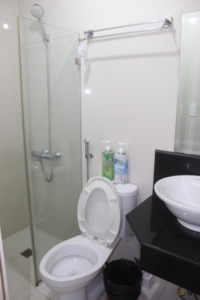 Condo 1 Palm Tree Across Naia T3 Pasay Exterior photo